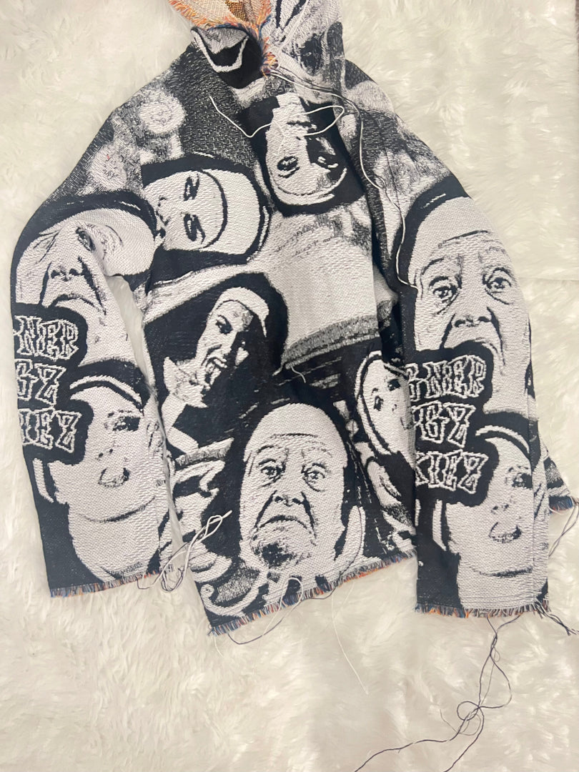 Reversible “Nun” Knitted Tapestry